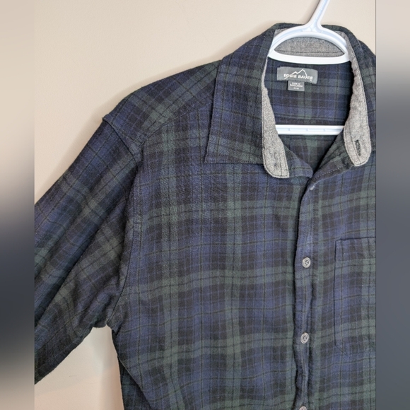 Eddie Bauer Green Blue Plaid Flannel Button-up Shirt Mens Medium - Picture 7 of 9
